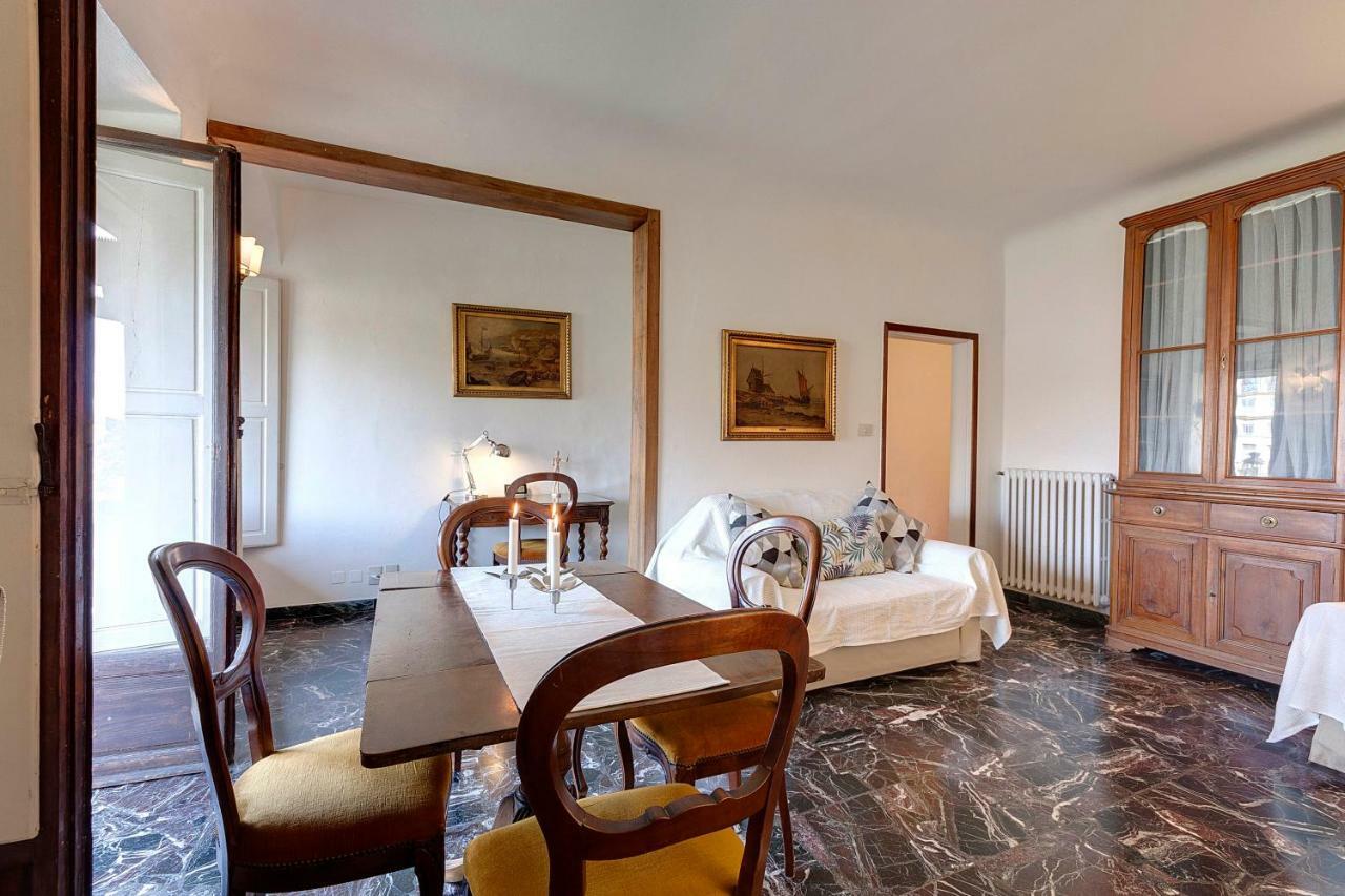 Historical Apartment Spectacular Arno View With Balcony From 12 Th Century. Firenze Kültér fotó